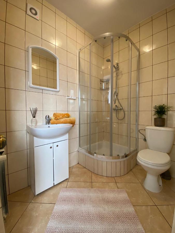 Pokoje Pod Kasztanami Jantar Exterior foto