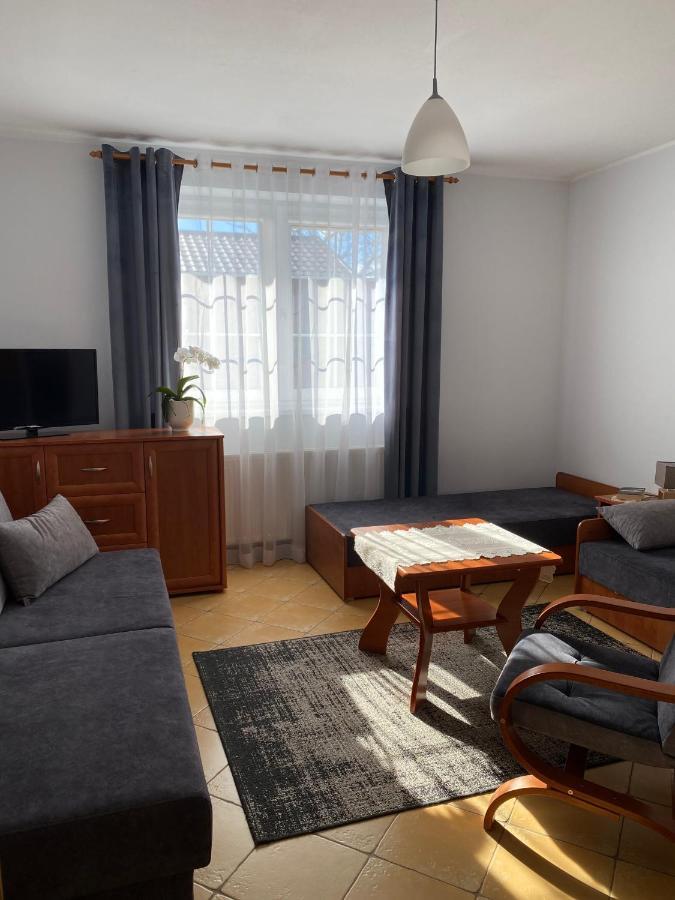 Pokoje Pod Kasztanami Jantar Exterior foto