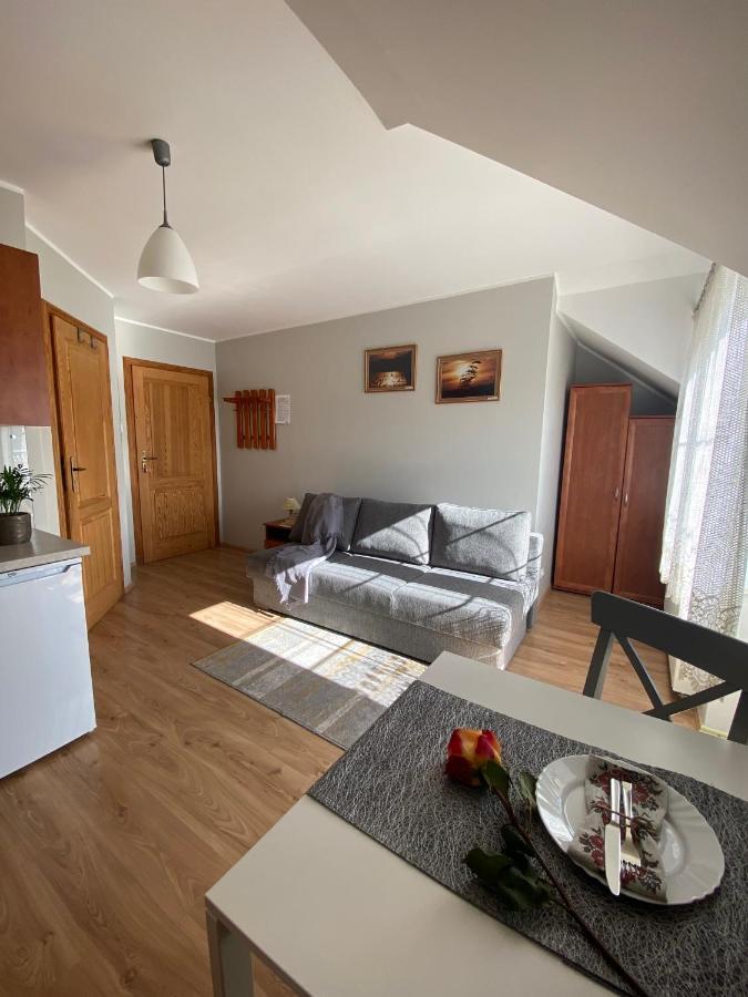 Pokoje Pod Kasztanami Jantar Exterior foto