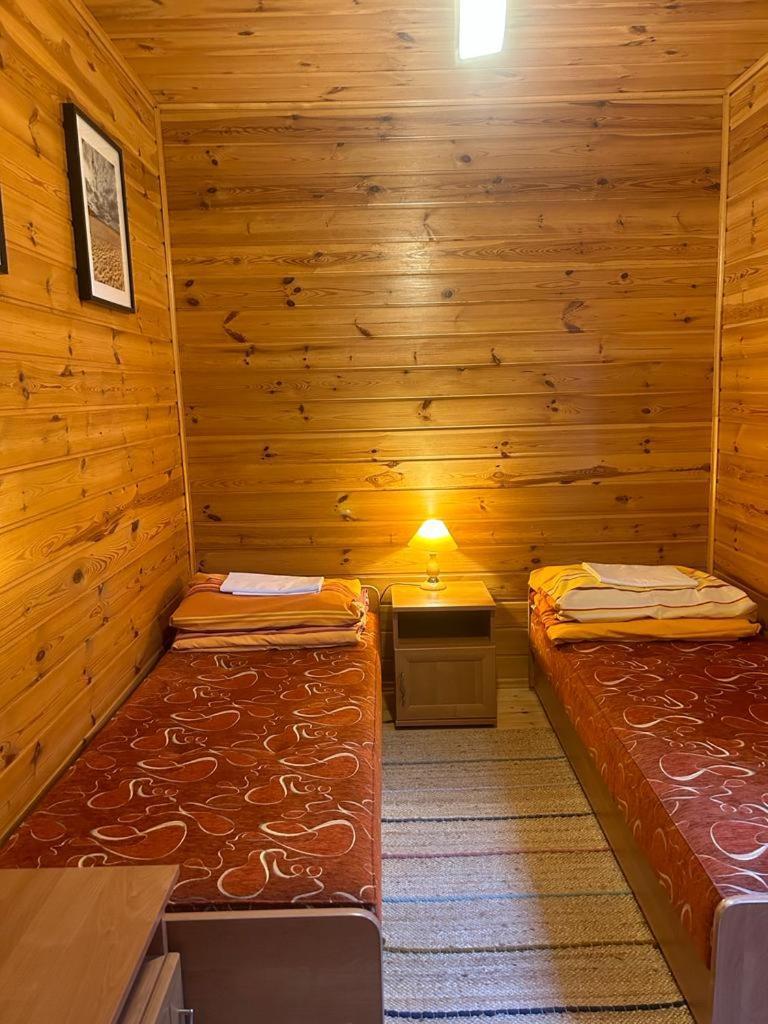 Pokoje Pod Kasztanami Jantar Exterior foto
